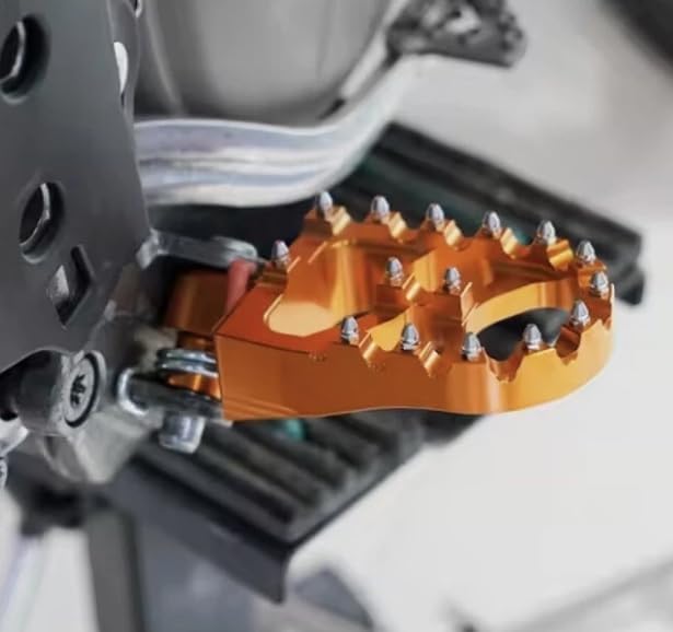 Pedane Maggiorate Ergal CNC Arancione KTM EXC / SX 2002-2016 — MB Spare Parts